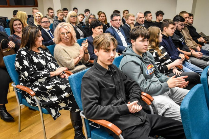 Współpraca edukacji, samorządu i biznesu kluczem do przyszłości regionu